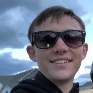 Meet your Posher, Camron